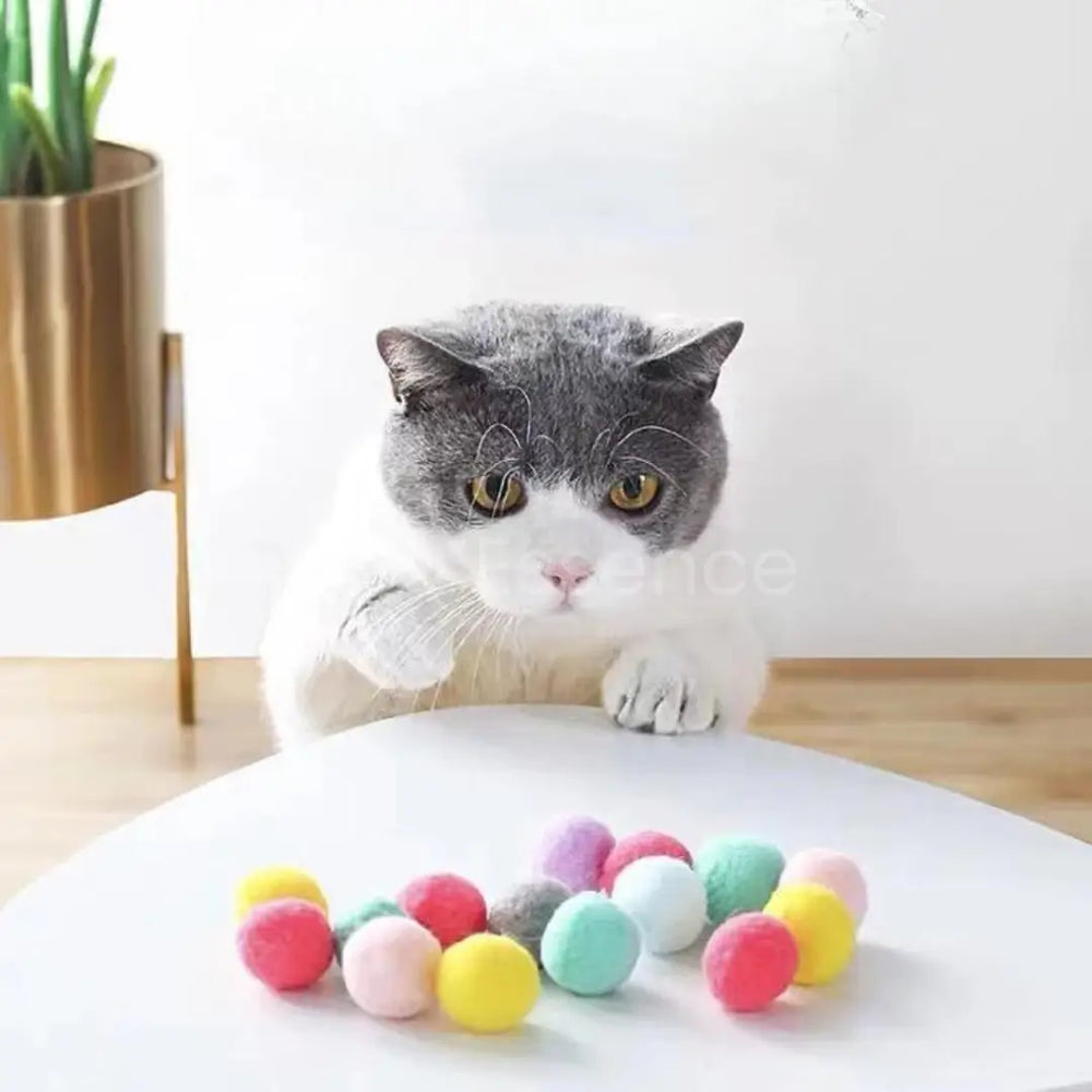 Jouet d’activité intérieur pour chat avec balles en peluche de rechange pour des sessions de jeu répétées - vivaessencepet