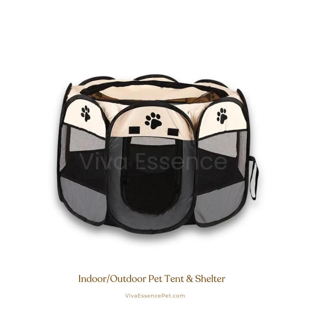 Animale felice che si rilassa dentro una tenda leggera per cani, il recinto portatile ideale per cani di piccola taglia - vivaessencepet