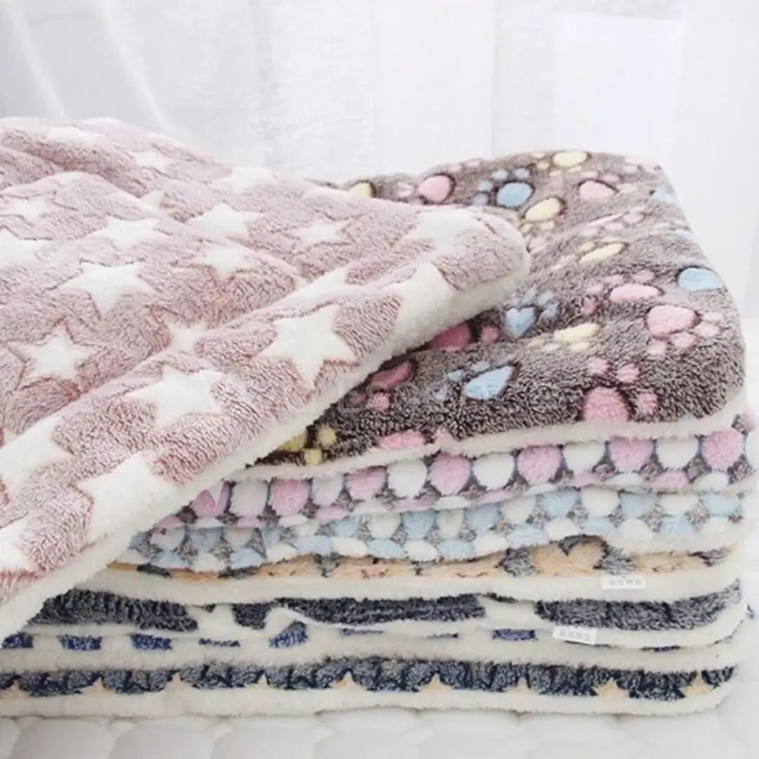 Washable pet sleeping pad placed on a sofa for everyday fur and comfort routines - vivaessencepet